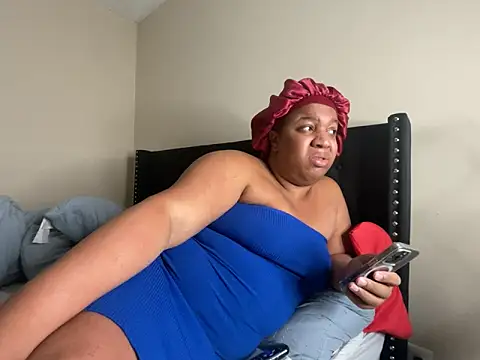 Badgirlbrittt online show from 12, 3, 2025