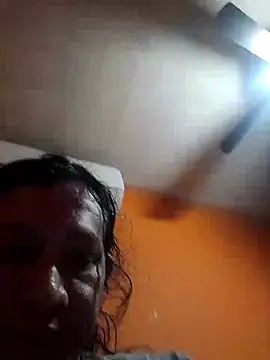 miicheele32 online show from 8, 2, 2025