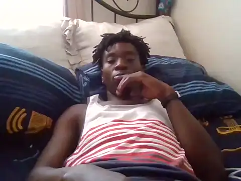 Snapshot of SmallGoodNutts chatting on 6, 2, 2025 SmallGoodNutts online show from 6, 2, 2025