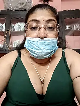 Snapshot of LAVERNIYA_ chatting on 12, 2, 2025 LAVERNIYA  online show from 12, 2, 2025