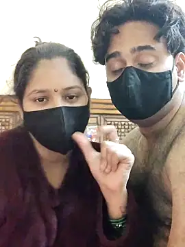 IND COUPLE1 online show from 14, 1, 2025