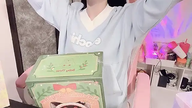 Snapshot of Virgo_686 chatting on 21, 12, 2024 Virgo 686 online show from 21, 12, 2024