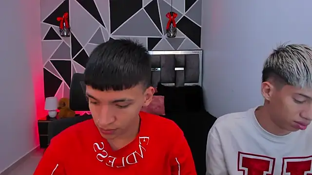 Snapshot of Juan_Nd_Steven chatting on 3, 5, 2026 Juan Nd Steven online show from 3, 5, 2026