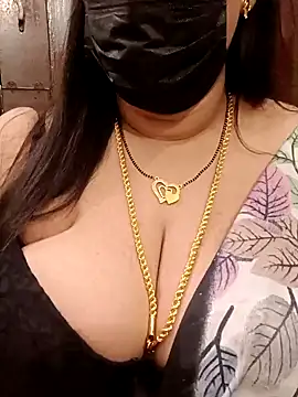 Snapshot of ashikaa_r chatting on 12, 1, 2025 ashikaa r online show from 12, 1, 2025