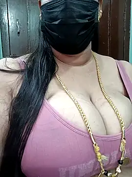 Snapshot of ashikaa_r chatting on 23, 3, 2025 ashikaa r online show from 23, 3, 2025