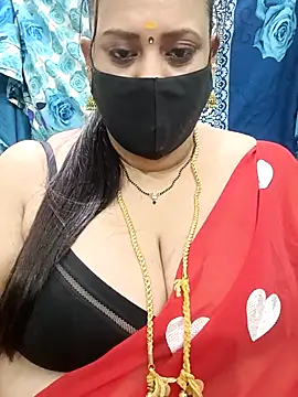 Snapshot of ashikaa_r chatting on 1, 10, 2025 ashikaa r online show from 1, 10, 2025