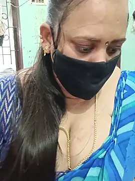 Snapshot of ashikaa_r chatting on 15, 6, 2026 ashikaa r online show from 15, 6, 2026