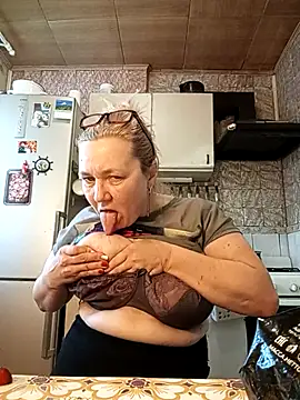 Snapshot of HelenaGlossX chatting on 19, 2, 2025 HelenaGlossX online show from 19, 2, 2025