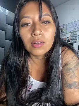 luisa16xxx online show from 13, 3, 2025