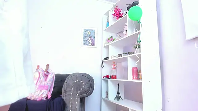 kaory azumi online show from 7, 4, 2026