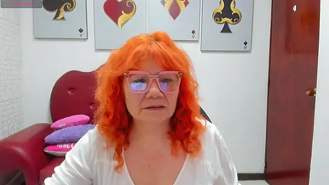 Snapshot of Salomeediaz_ chatting on 27, 4, 2026 Salomeediaz online show from 27, 4, 2026