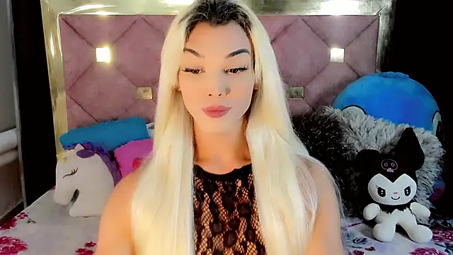 Snapshot of the-horus-girl chatting on 31, 12, 2024 the-horus-girl online show from 31, 12, 2024