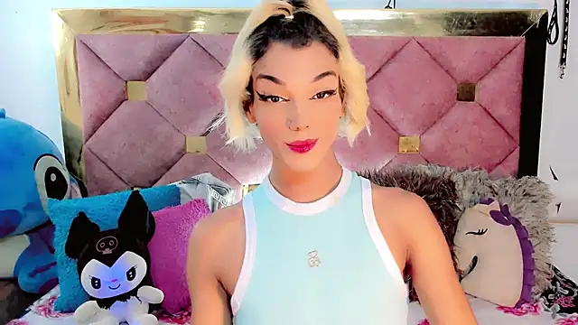Snapshot of the-horus-girl chatting on 7, 1, 2025 the-horus-girl online show from 7, 1, 2025