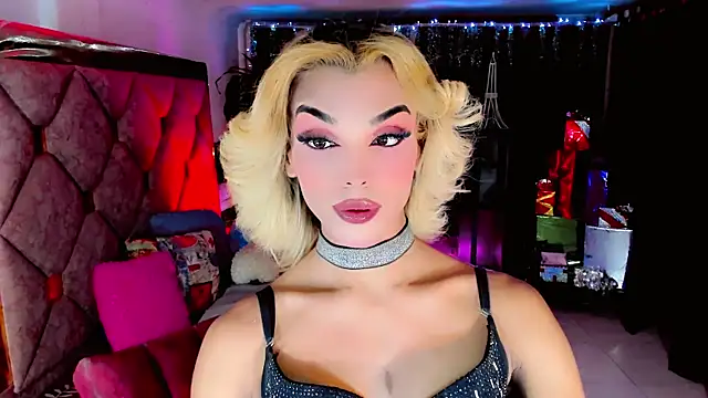 Snapshot of the-horus-girl chatting on 19, 12, 2025 the-horus-girl online show from 19, 12, 2025