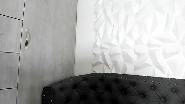 Prettygirl 012 online show from 15, 2, 2025