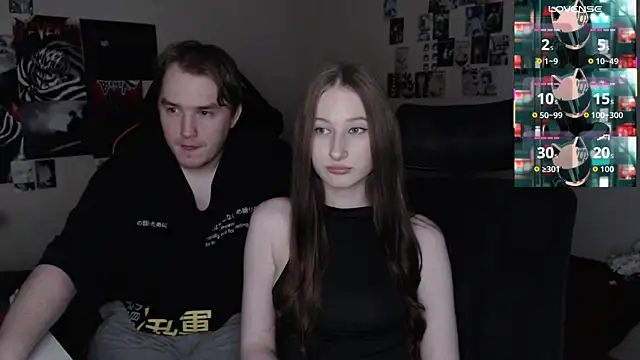 Snapshot of camcoupbang chatting on 3, 10, 2025 camcoupbang online show from 3, 10, 2025