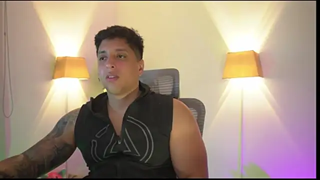 Snapshot of appolo_allen chatting on 10, 1, 2026 appolo allen online show from 10, 1, 2026