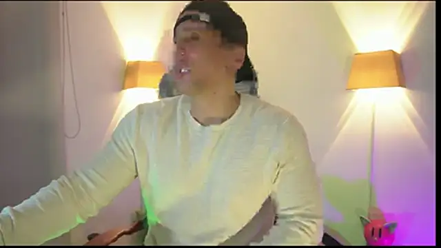 Snapshot of appolo_allen chatting on 1, 2, 2026 appolo allen online show from 1, 2, 2026