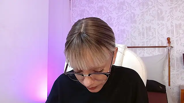 peyton golden1 online show from 2, 12, 2025