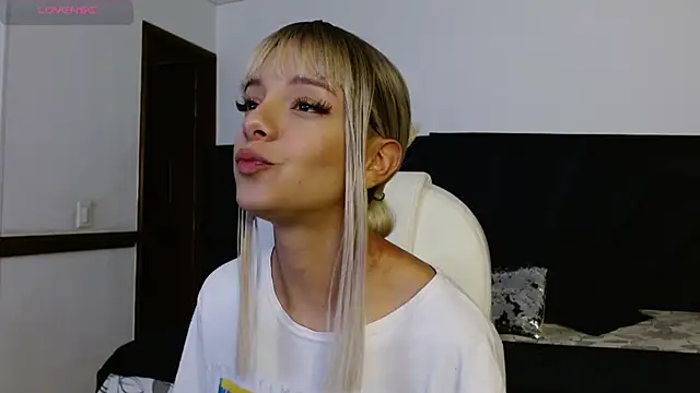 peyton golden1 online show from 13, 1, 2026