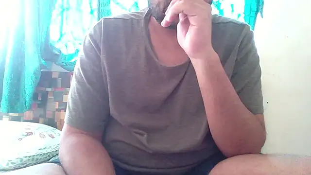 Snapshot of whoreboi98 chatting on 20, 2, 2026 whoreboi98 online show from 20, 2, 2026