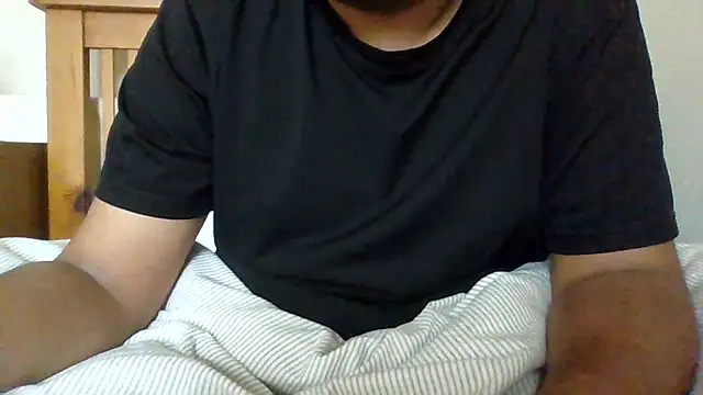 Snapshot of whoreboi98 chatting on 15, 4, 2026 whoreboi98 online show from 15, 4, 2026