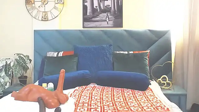 BubbleAngel online show from 8, 10, 2025