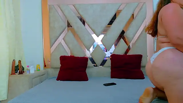 Snapshot of LeidyJones chatting on 18, 3, 2025 LeidyJones online show from 18, 3, 2025