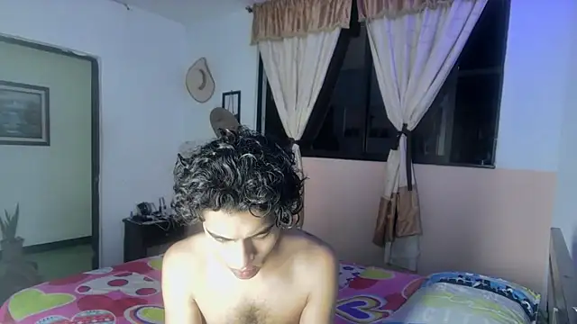 sweet tippot online show from 29, 12, 2024