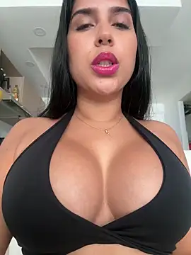 Snapshot of NiaSoler chatting on 16, 2, 2026 NiaSoler online show from 16, 2, 2026