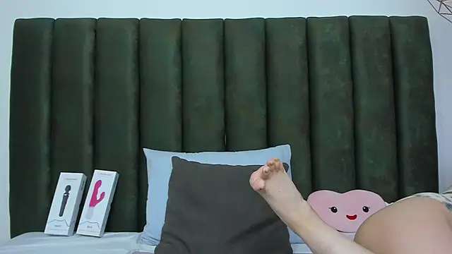 ThailyCherry online show from 4, 11, 2025