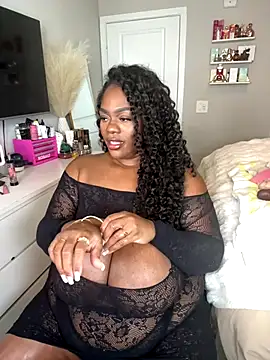 Snapshot of Mari_Melons chatting on 5, 10, 2025 Mari Melons online show from 5, 10, 2025