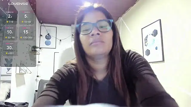 Enma  clark online show from 27, 2, 2026