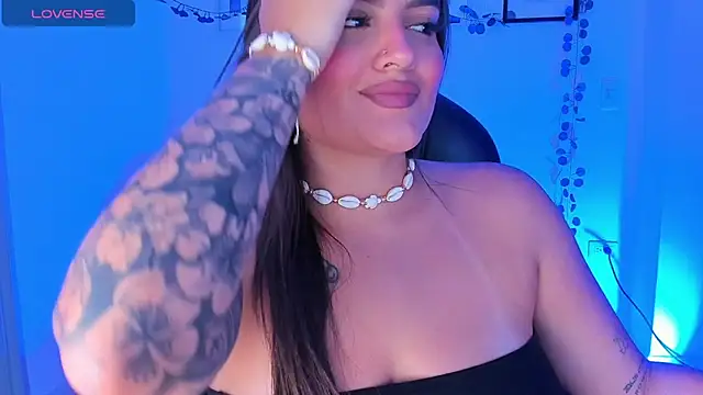 Snapshot of ellarosee_ chatting on 14, 4, 2026 ellarosee online show from 14, 4, 2026