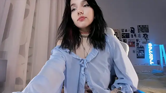 Snapshot of Viv_Player chatting on 15, 12, 2024 Viv Player online show from 15, 12, 2024