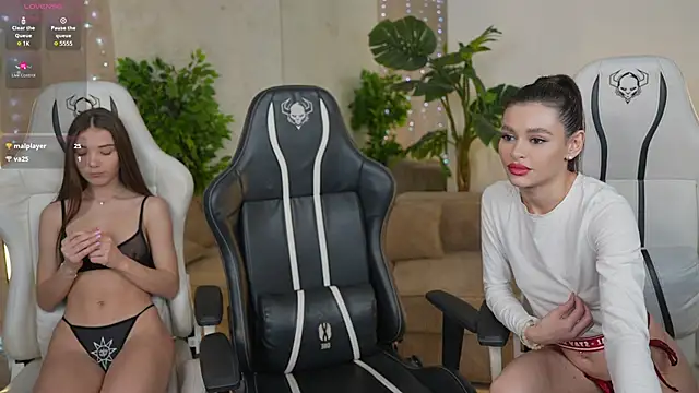 Snapshot of Gabriella054 chatting on 5, 2, 2025 Gabriella054 online show from 5, 2, 2025