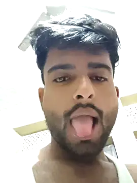 PRIYANHUxh online show from 7, 6, 2026