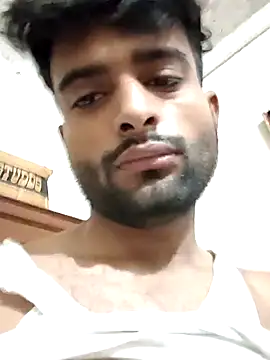 PRIYANHUxh online show from 8, 6, 2026