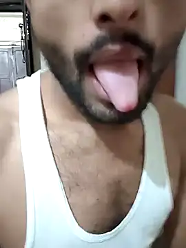 PRIYANHUxh online show from 13, 6, 2026