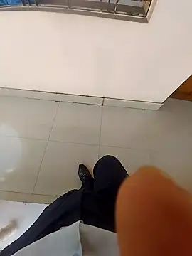 India Dick8 online show from 4, 3, 2025