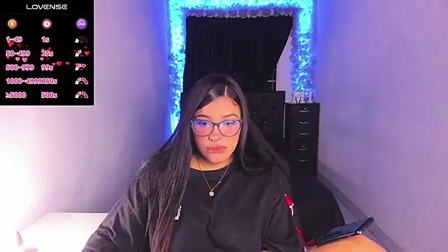 Snapshot of Mariana_Hasper_ chatting on 7, 2, 2025 Mariana Hasper  online show from 7, 2, 2025