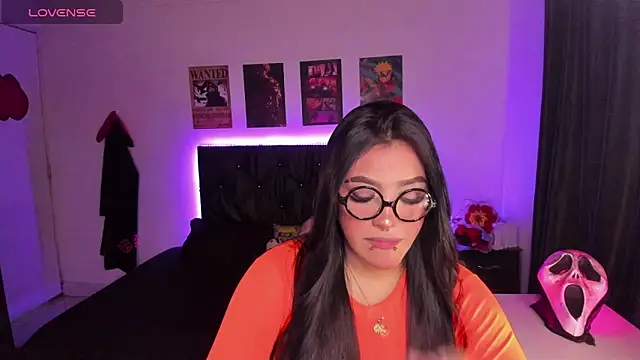 Snapshot of Mariana_Hasper_ chatting on 31, 10, 2025 Mariana Hasper  online show from 31, 10, 2025