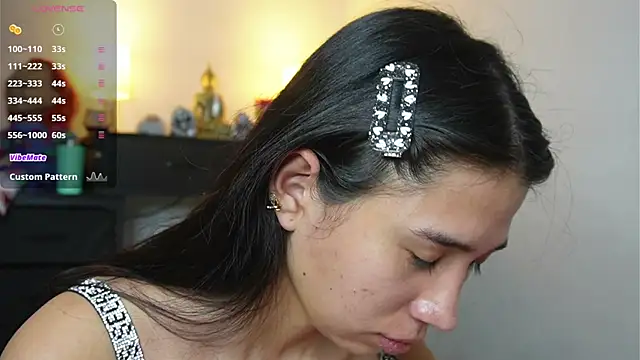 Snapshot of AlessiaVix chatting on 10, 1, 2025 AlessiaVix online show from 10, 1, 2025