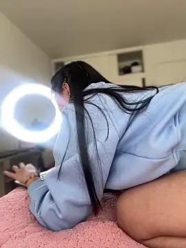 AlessiaVix online show from 4, 3, 2026