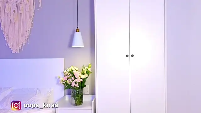 Kira mmr online show from 17, 4, 2026