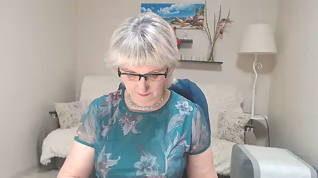 FleurMays online show from 9, 2, 2025