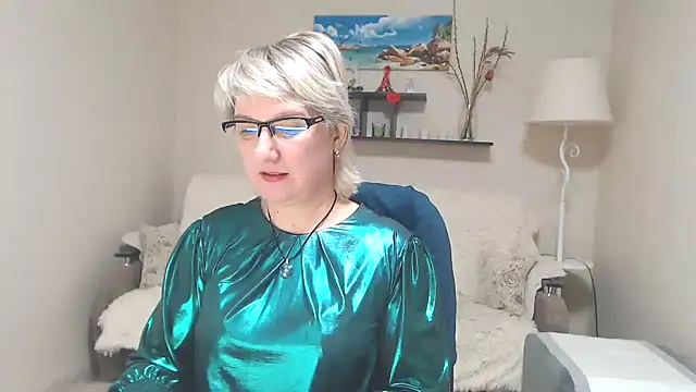 FleurMays online show from 19, 2, 2025