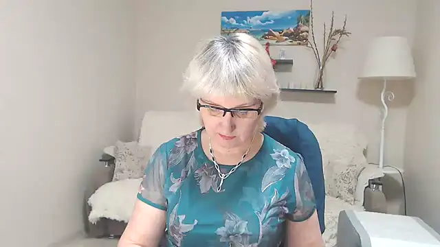 FleurMays online show from 20, 2, 2025