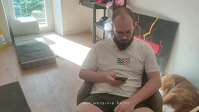 Snapshot of azagoul222 chatting on 28, 2, 2026 azagoul222 online show from 28, 2, 2026