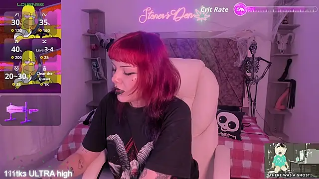 Sarah-Stoner online show from 5, 11, 2025